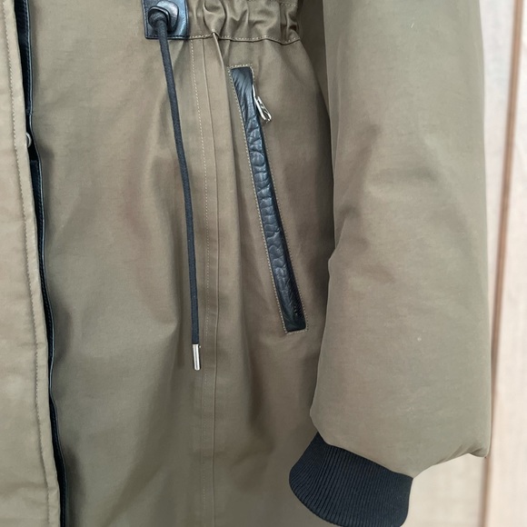 Size small Mackage winter jacket, forest green. - Picture 4 of 6